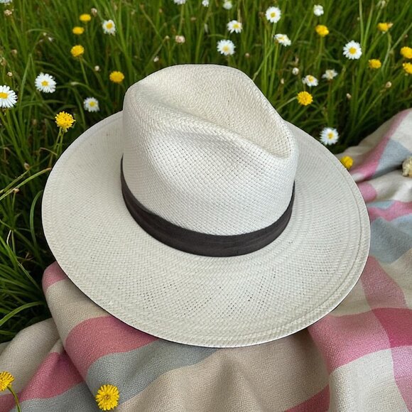 JANESSA LEONE Ivory Banded Straw Wide Brim Hat Size Medium - Picture 1 of 9